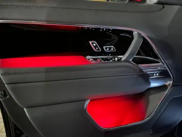 Range Rover P530 Autobiography