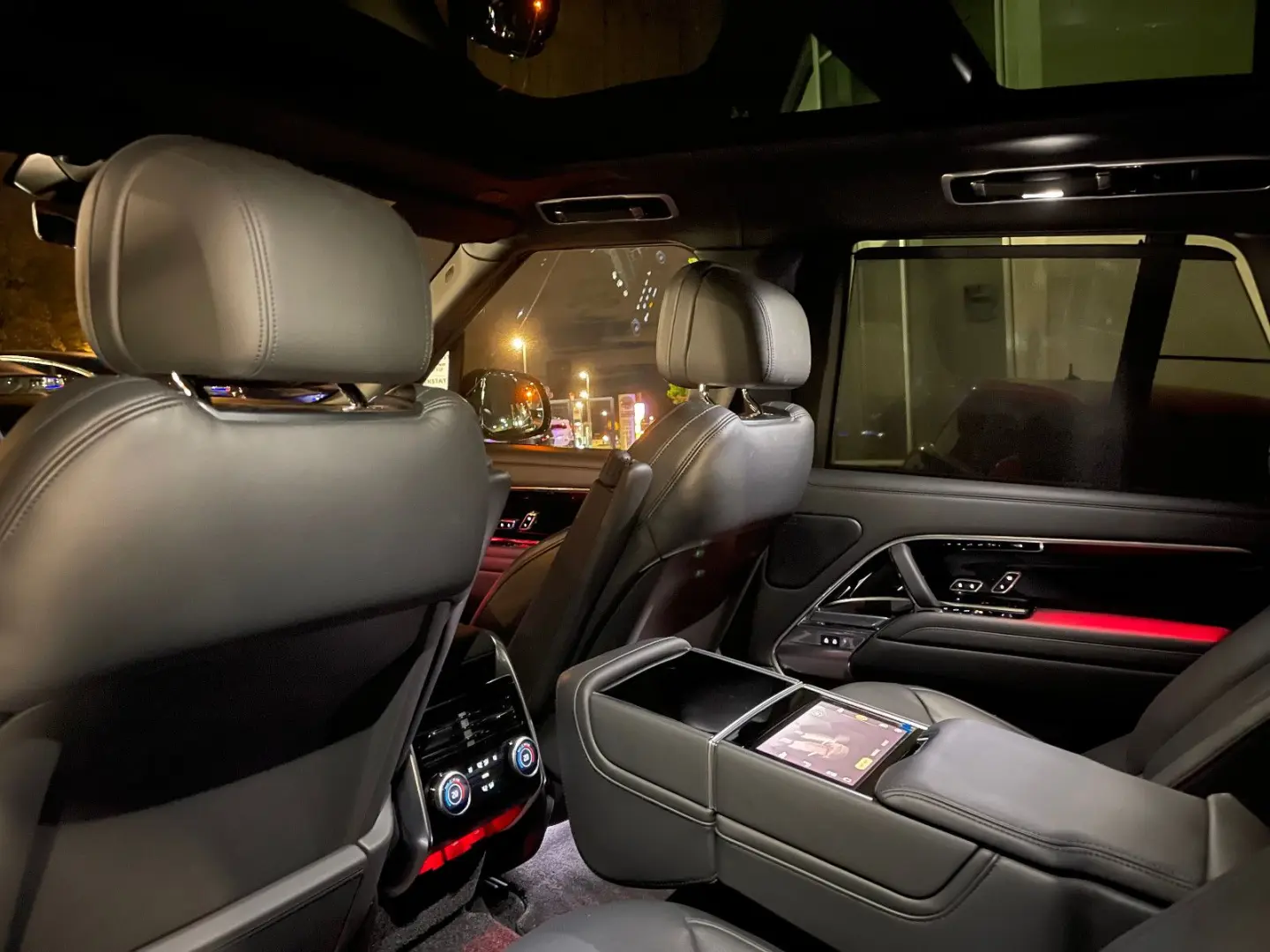 Range Rover P530 Autobiography