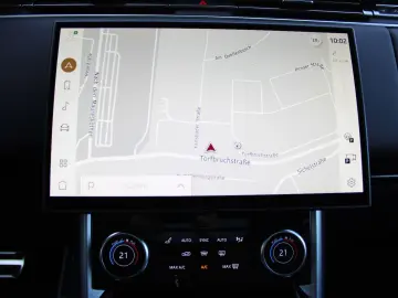 Range Rover P530 Autobiography