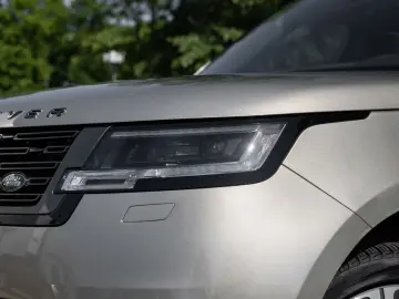 Range Rover P530 Autobiography LWB