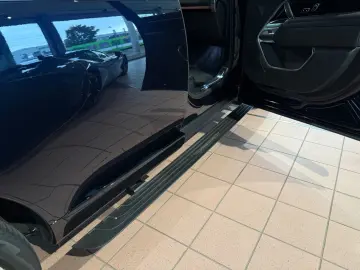 Range Rover P 530 LWB Autobiography 7-Sitzer