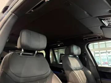 Range Rover P 530 LWB Autobiography 7-Sitzer