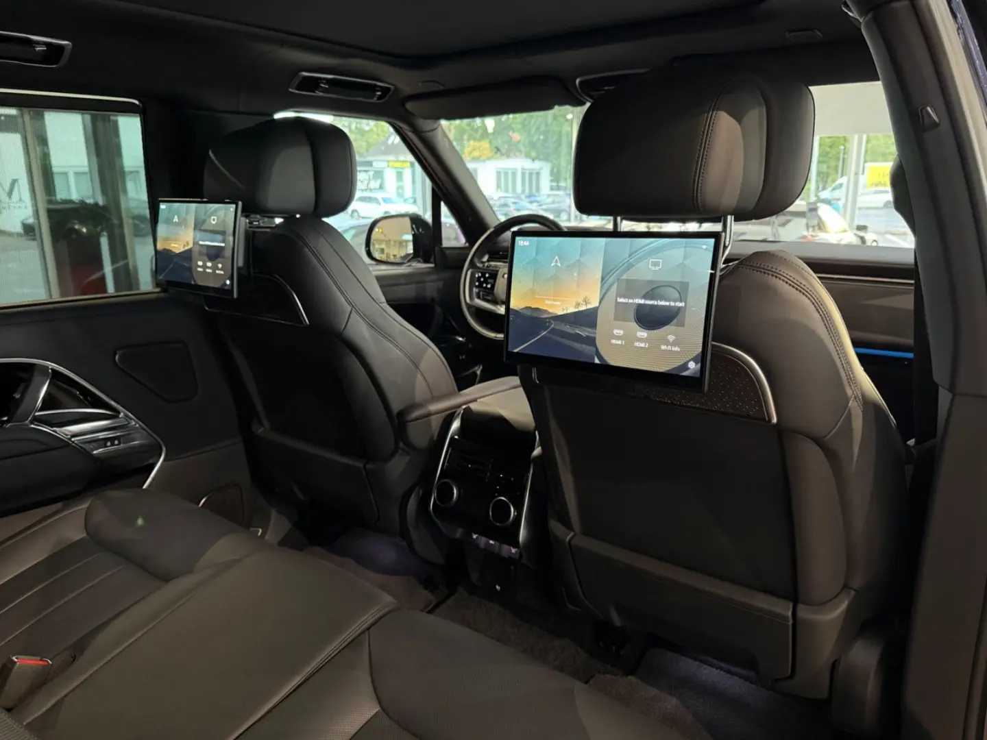 Range Rover P 530 LWB Autobiography 7-Sitzer