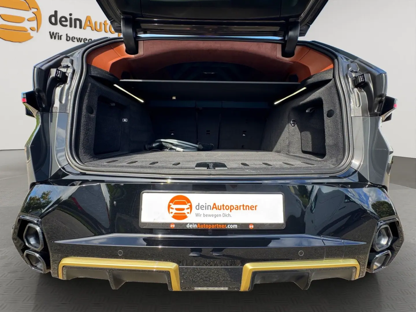 XM LED LEDER HUD SURROUND VIEW MASSAGE