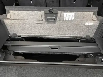 X7 M60i SportPro MASSAGE STDHZG AHK LEDER GLAS