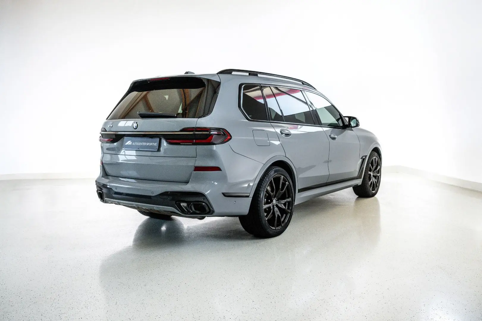 X7 M60i M SPORT PRO EXKLUSIV DRIV PARK B&W 6SITZ