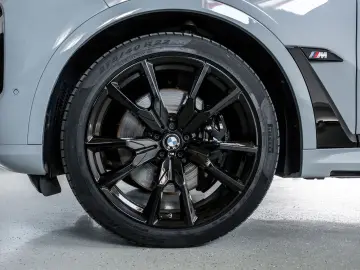 X7 M60i M SPORT PRO EXKLUSIV DRIV PARK B&W 6SITZ