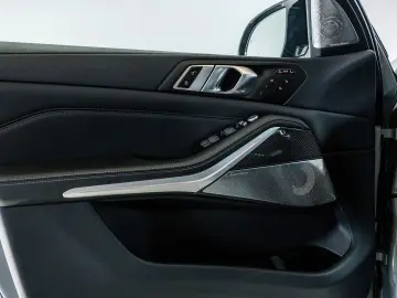 X7 M60i M SPORT PRO EXKLUSIV DRIV PARK B&W 6SITZ