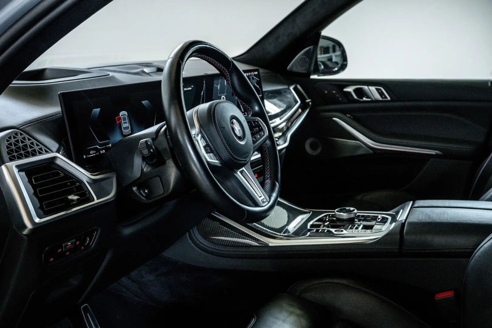 X7 M60i M SPORT PRO EXKLUSIV DRIV PARK B&W 6SITZ