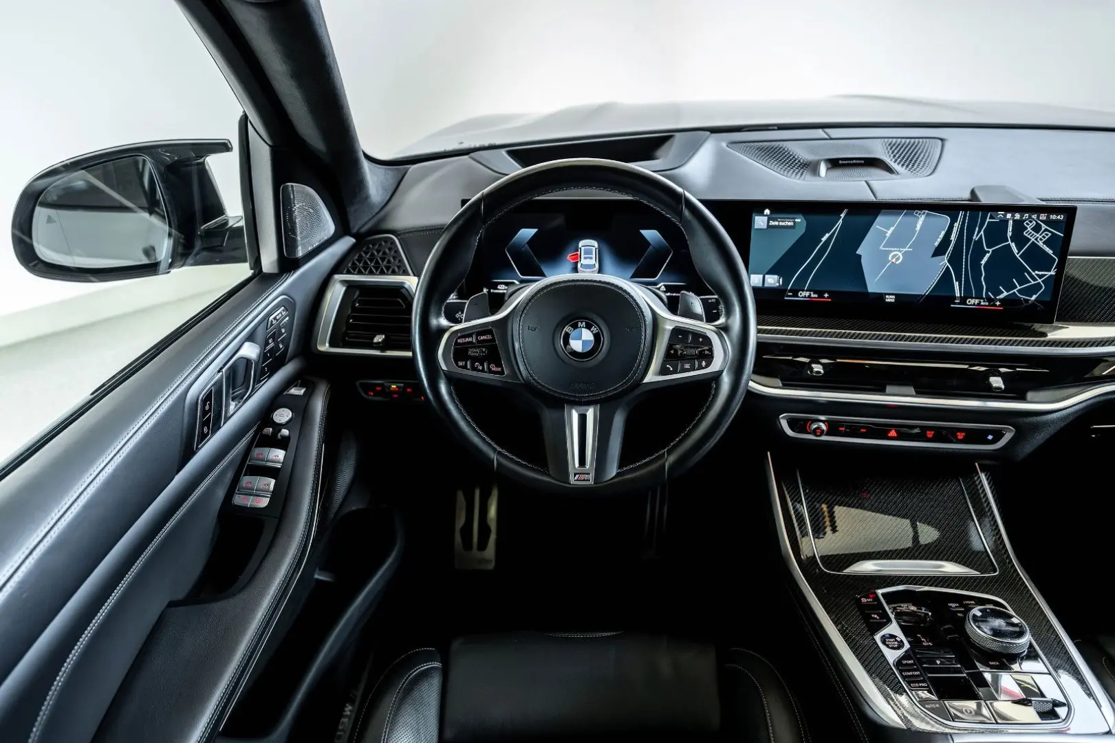 X7 M60i M SPORT PRO EXKLUSIV DRIV PARK B&W 6SITZ