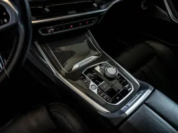 X7 M60i M SPORT PRO EXKLUSIV DRIV PARK B&W 6SITZ