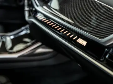 X7 M60i M SPORT PRO EXKLUSIV DRIV PARK B&W 6SITZ