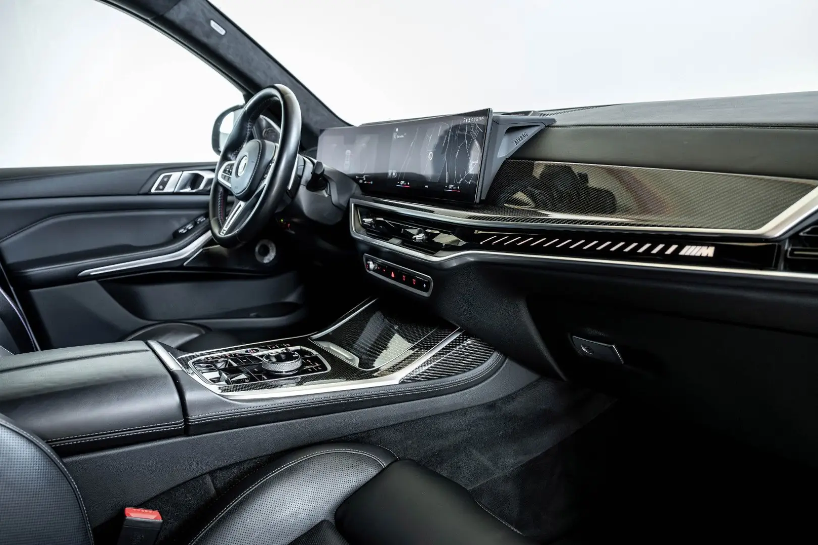 X7 M60i M SPORT PRO EXKLUSIV DRIV PARK B&W 6SITZ