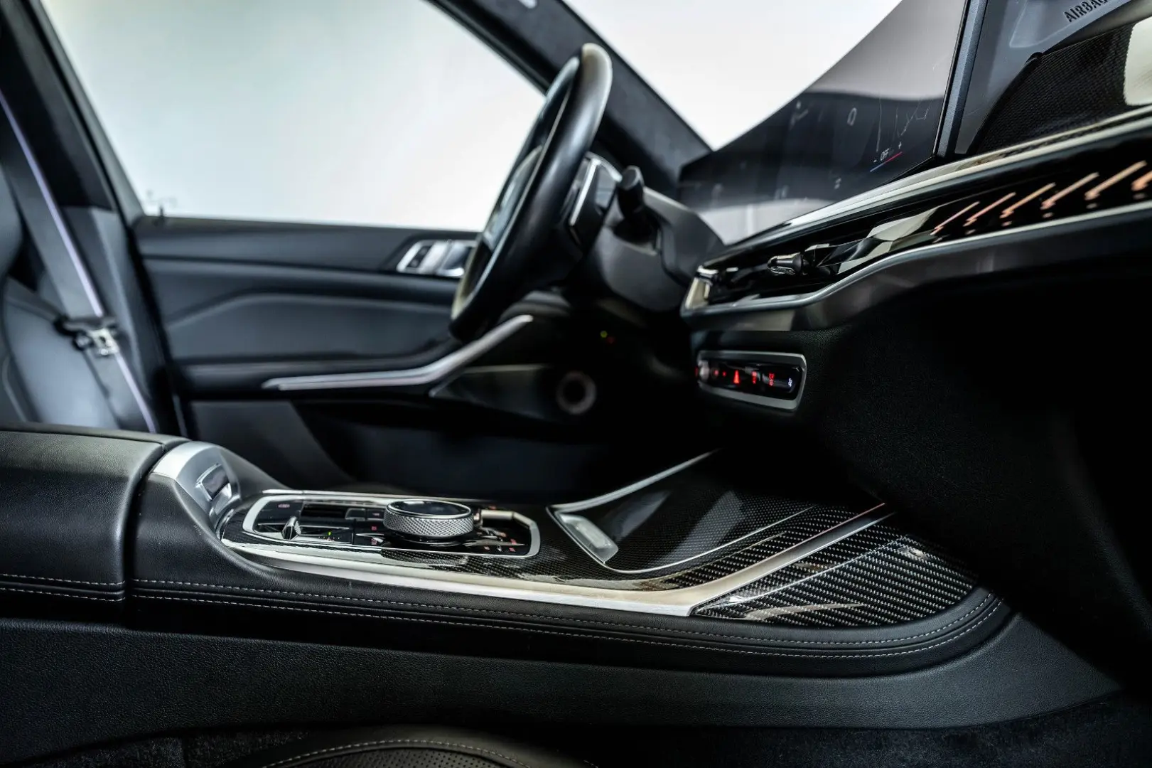 X7 M60i M SPORT PRO EXKLUSIV DRIV PARK B&W 6SITZ