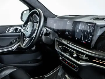 X7 M60i M SPORT PRO EXKLUSIV DRIV PARK B&W 6SITZ