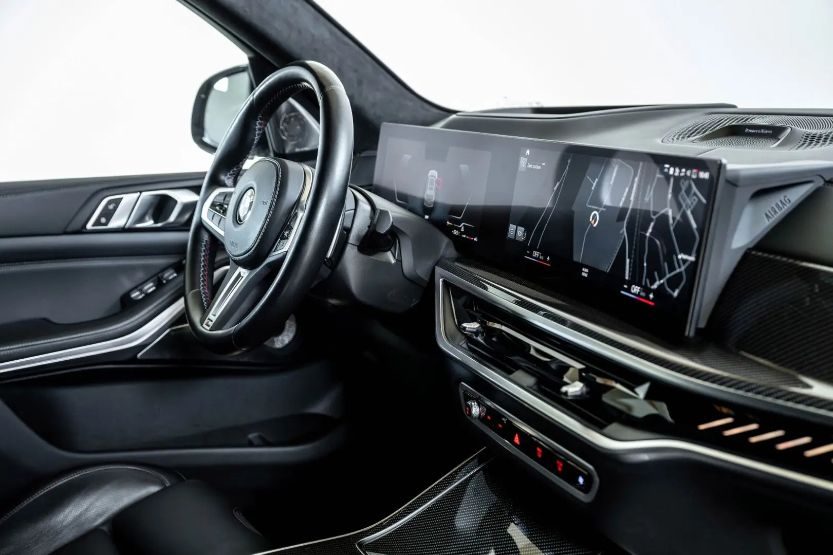 X7 M60i M SPORT PRO EXKLUSIV DRIV PARK B&W 6SITZ