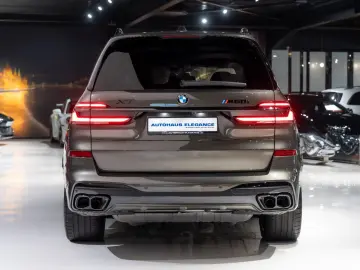 X7 M60i B&W LUFTFEDER. PANO 22 LM HUD 7-SITZ 1HD