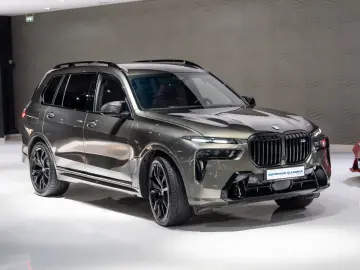 X7 M60i B&W LUFTFEDER. PANO 22 LM HUD 7-SITZ 1HD