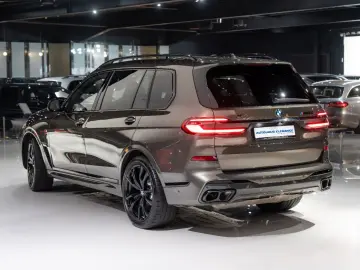 X7 M60i B&W LUFTFEDER. PANO 22 LM HUD 7-SITZ 1HD