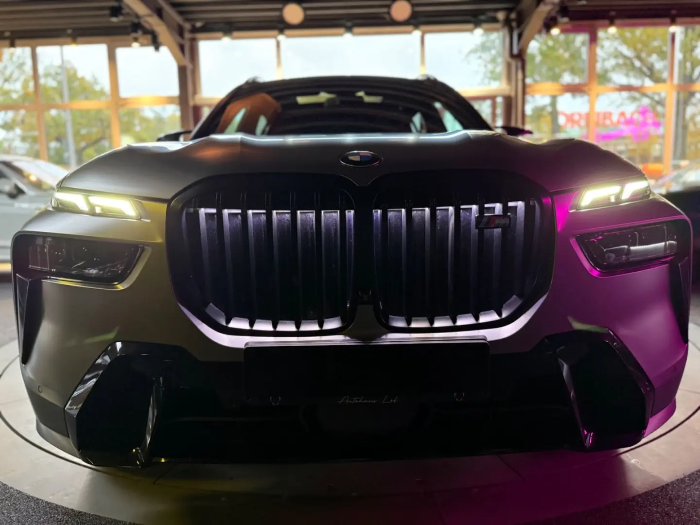 X7 M60i HUD SKY PANO KEY SOFT DIS MASSA 23ZOLL