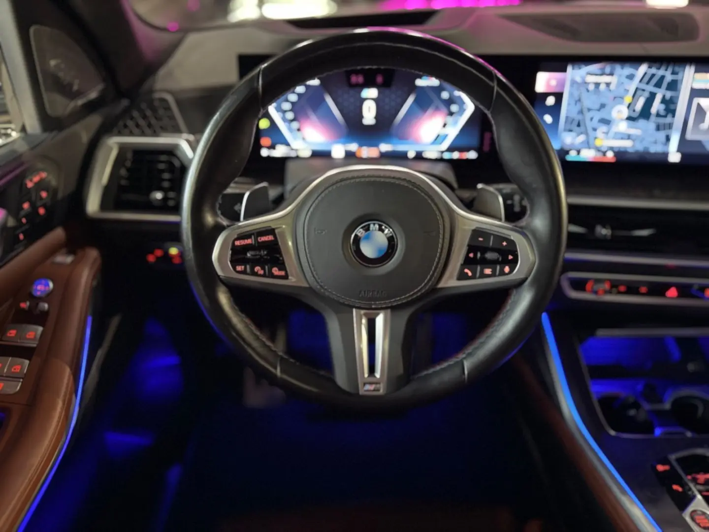 X7 M60i HUD SKY PANO KEY SOFT DIS MASSA 23ZOLL