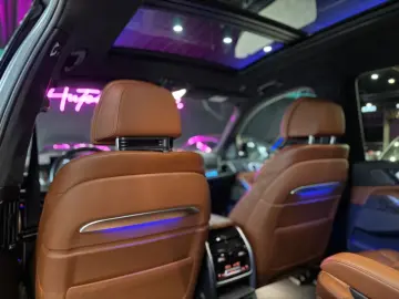 X7 M60i HUD SKY PANO KEY SOFT DIS MASSA 23ZOLL