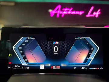 X7 M60i HUD SKY PANO KEY SOFT DIS MASSA 23ZOLL