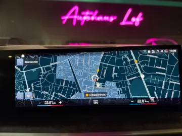 X7 M60i HUD SKY PANO KEY SOFT DIS MASSA 23ZOLL