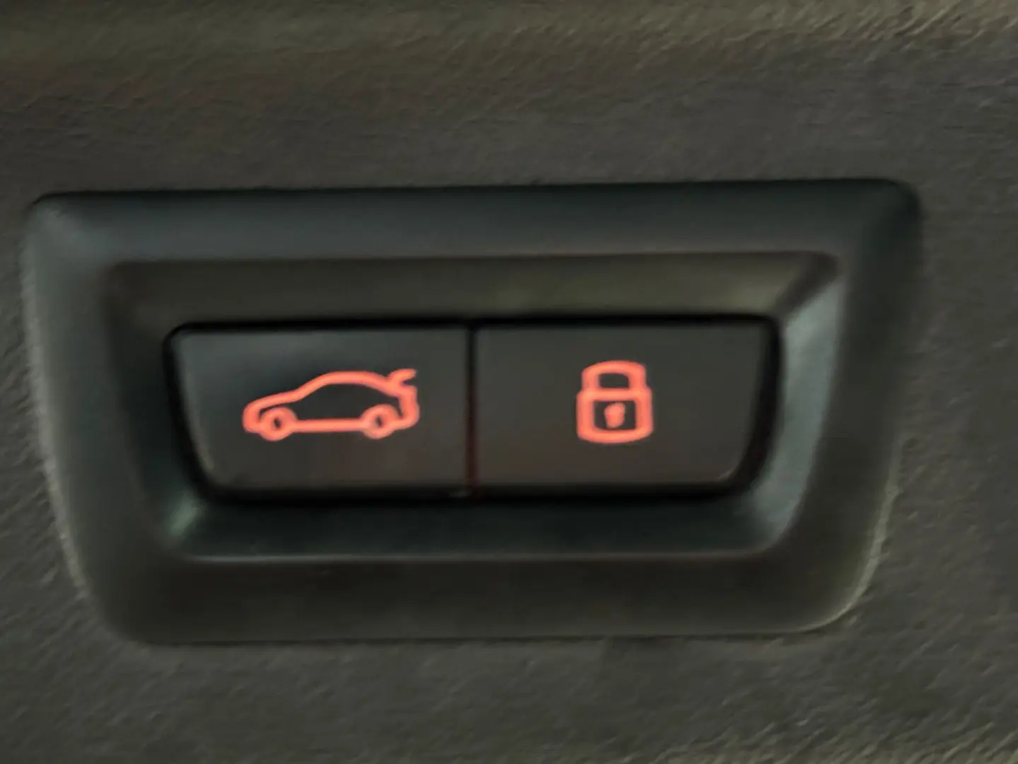 X7 M60i HUD SKY PANO KEY SOFT DIS MASSA 23ZOLL