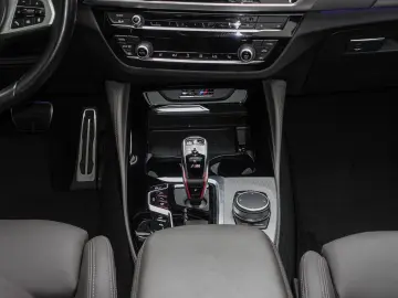 X4 M Competition Aut. PANO DA  PA  Kofort LED He