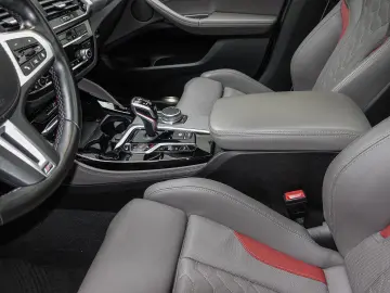 X4 M Competition Aut. PANO DA  PA  Kofort LED He