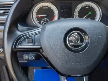 Skoda Superb Laurent & Clement Încălzire Memorie Camera ACC