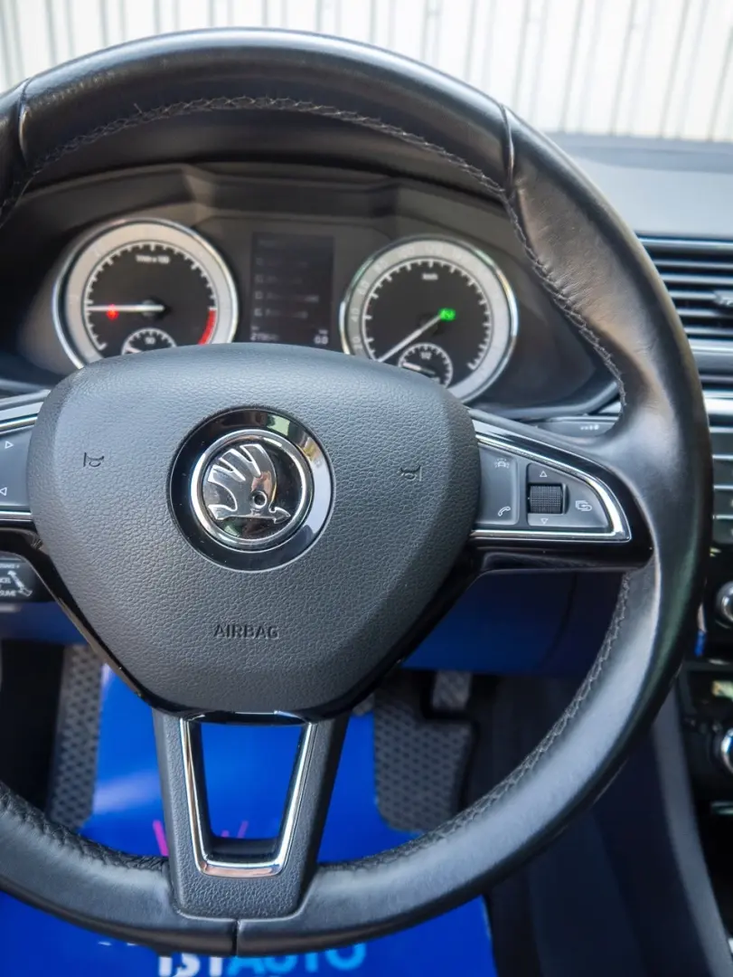 Skoda Superb Laurent & Clement Încălzire Memorie Camera ACC