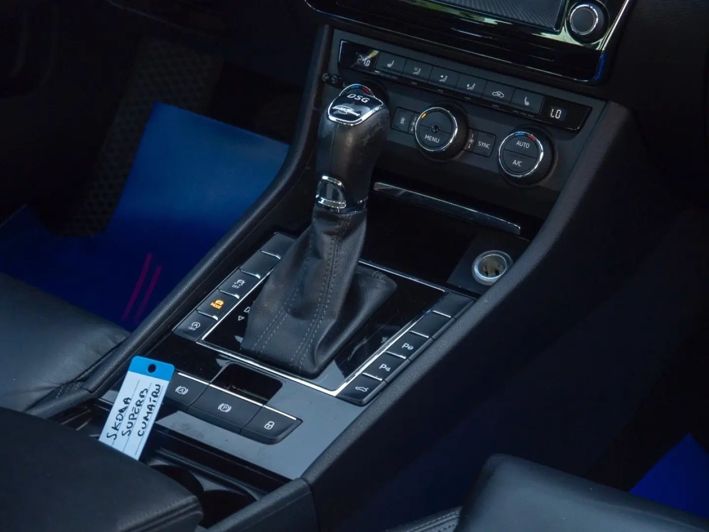 Skoda Superb Laurent & Clement Încălzire Memorie Camera ACC