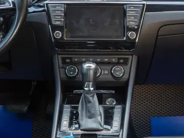 Skoda Superb Laurent & Clement Încălzire Memorie Camera ACC