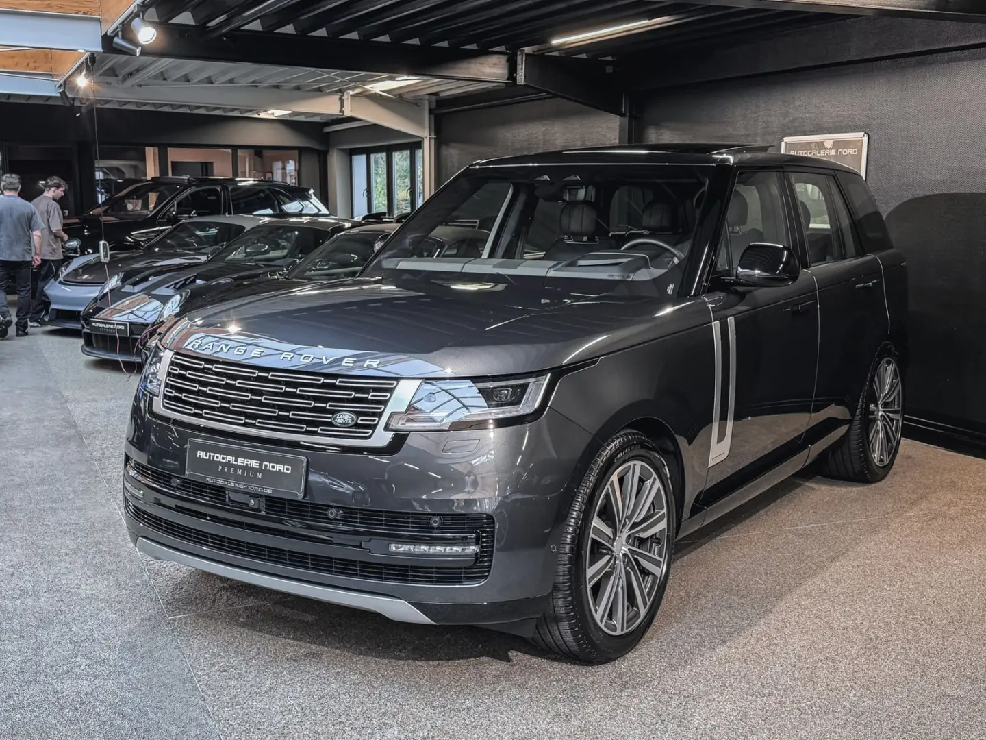 Range Rover Autobiography (SWB)