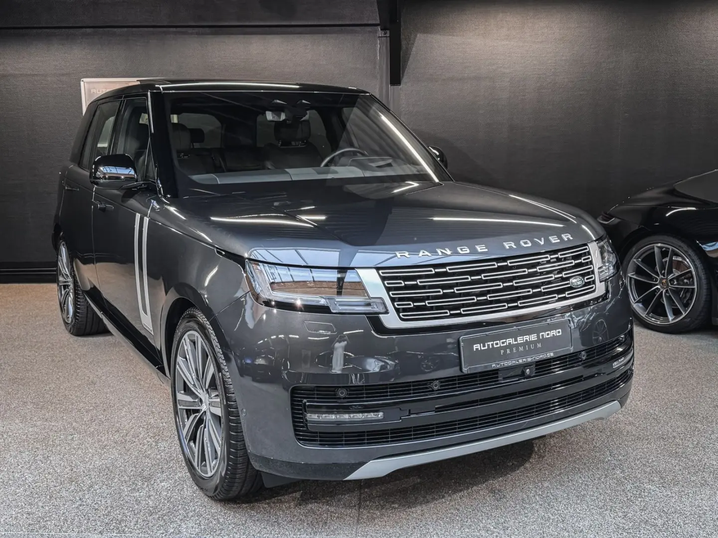Range Rover Autobiography (SWB)