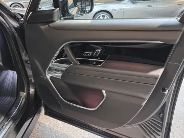 Range Rover Autobiography (SWB)