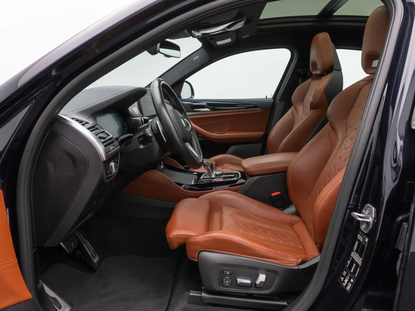 X4 M Competition HUD Kamera DAB Panorama 21Zoll