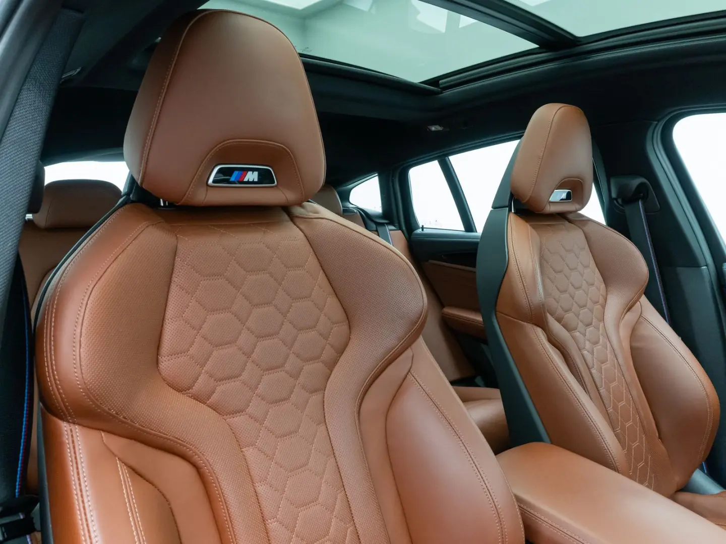 X4 M Competition HUD Kamera DAB Panorama 21Zoll