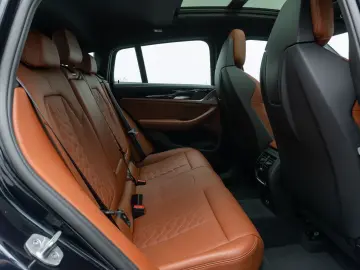 X4 M Competition HUD Kamera DAB Panorama 21Zoll