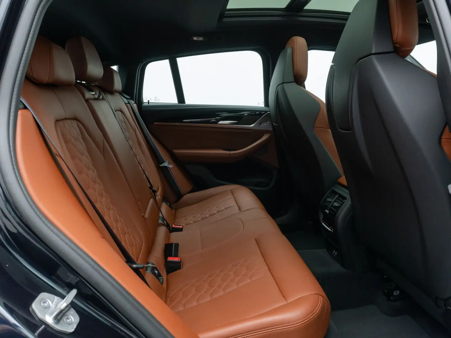 X4 M Competition HUD Kamera DAB Panorama 21Zoll