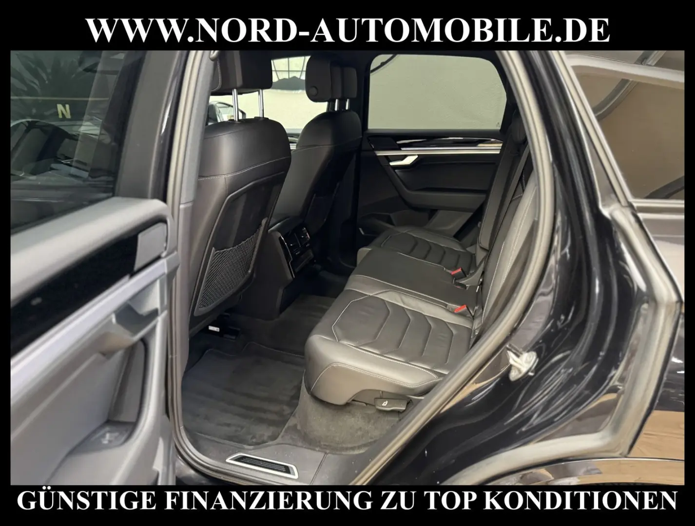 Touareg R-Line Black 4MOT 3.0 TDI Innov AreaView