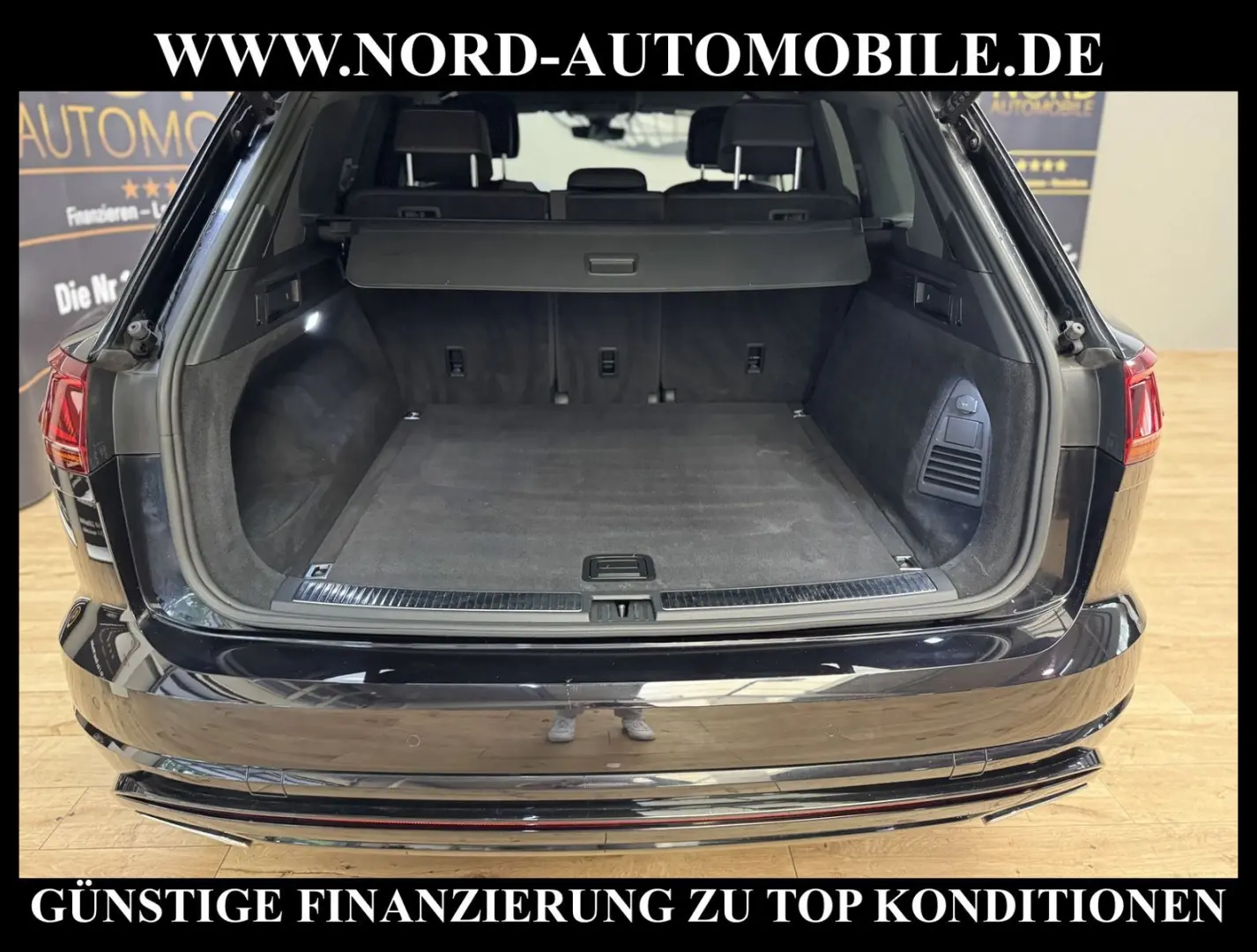 Touareg R-Line Black 4MOT 3.0 TDI Innov AreaView