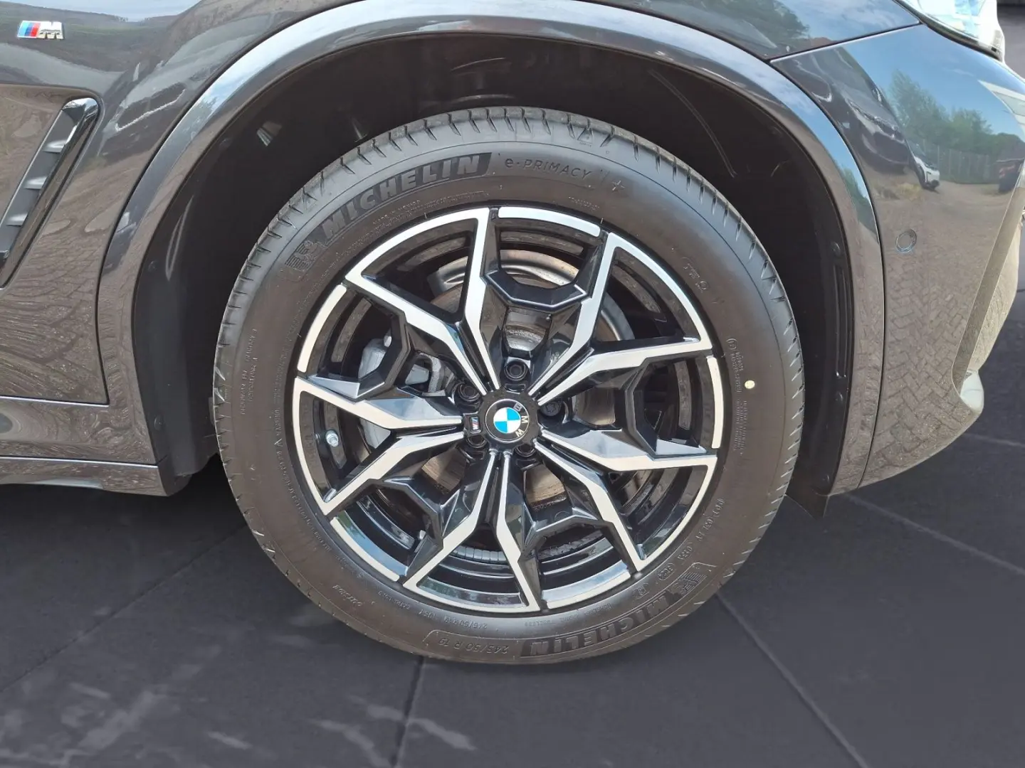 X4 xDrive20i AT M Sportpaket Klimaaut. HIFI