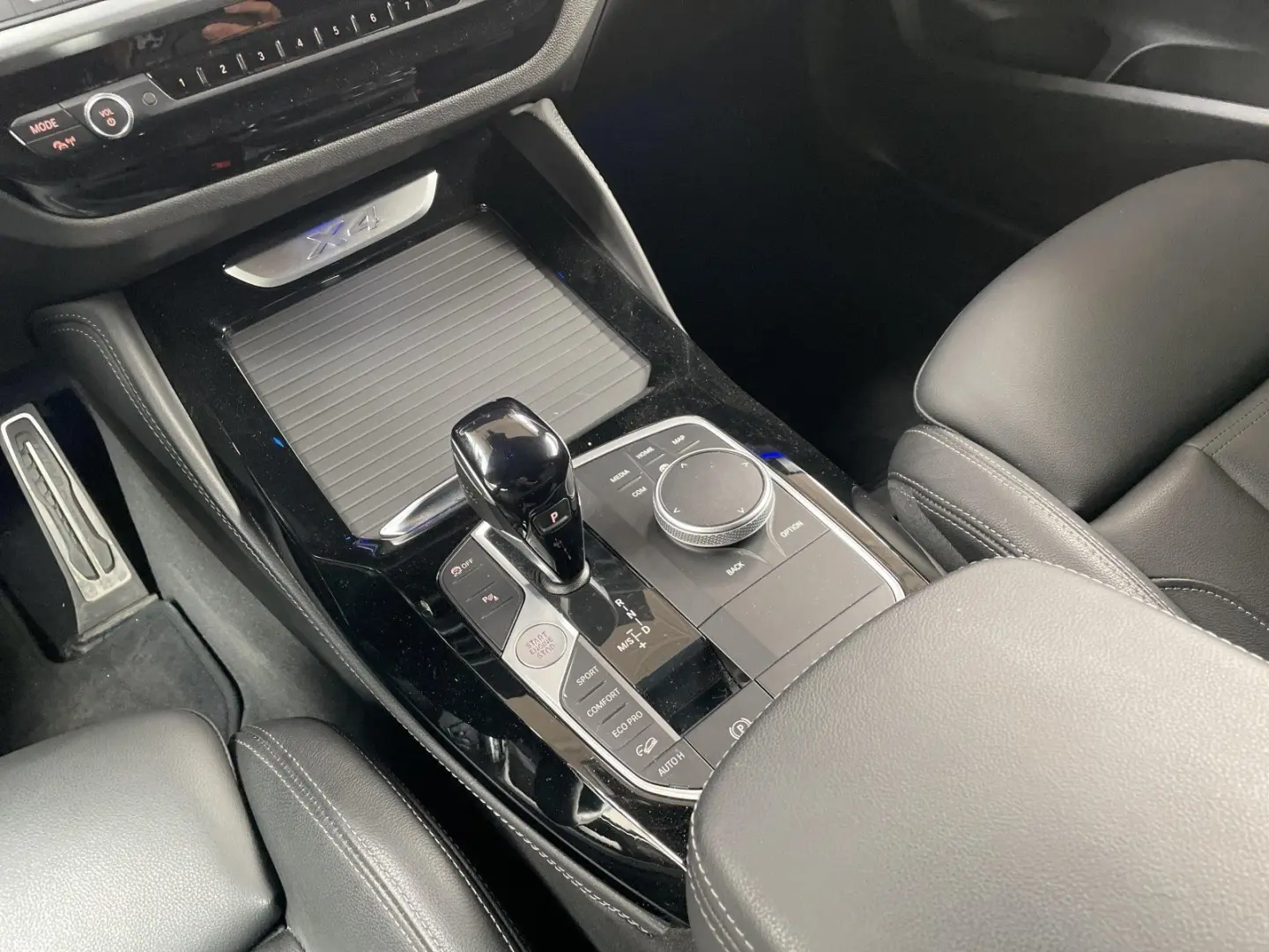 X4 xDrive20d M Sport AHK Laser Head-Up Stop&Go