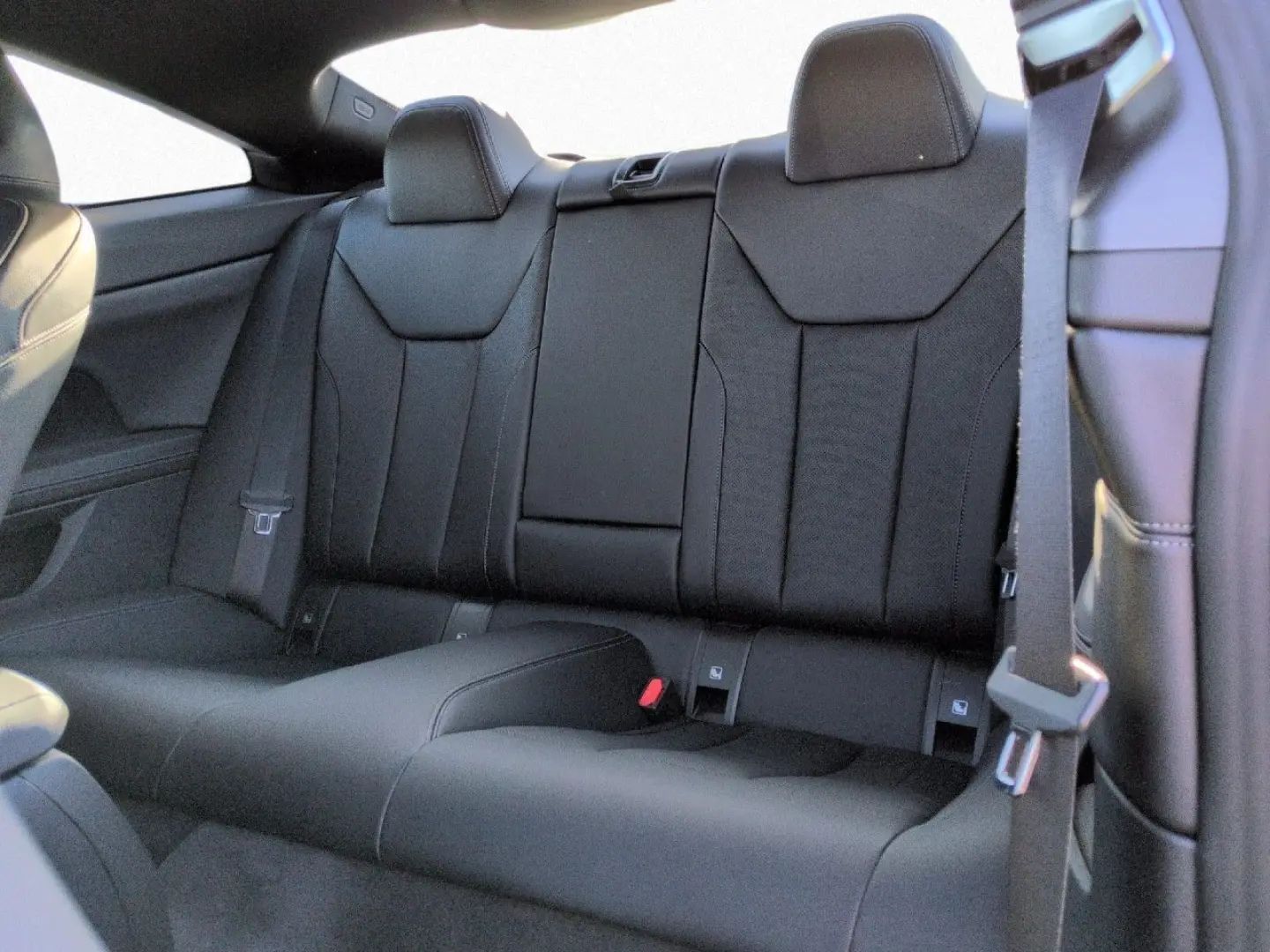 420i Coupe M SPORT LiCoPr DrivAss HiFi Kam 18