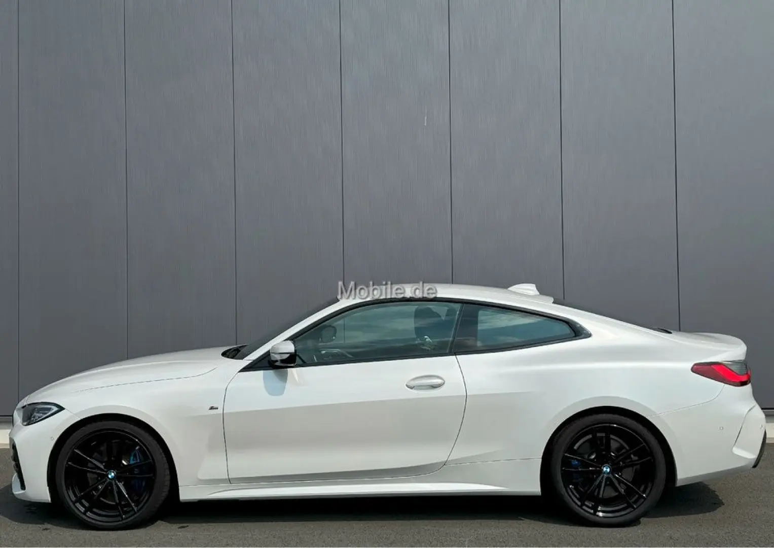 420d M-SPORT HIFI DSG SHZ 19  DWA PDC APPLE LED