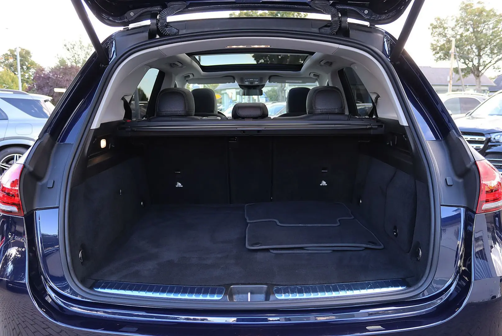 GLE 350 de 4M AMG DISTRO PANO KAM360 HEADUP AHK