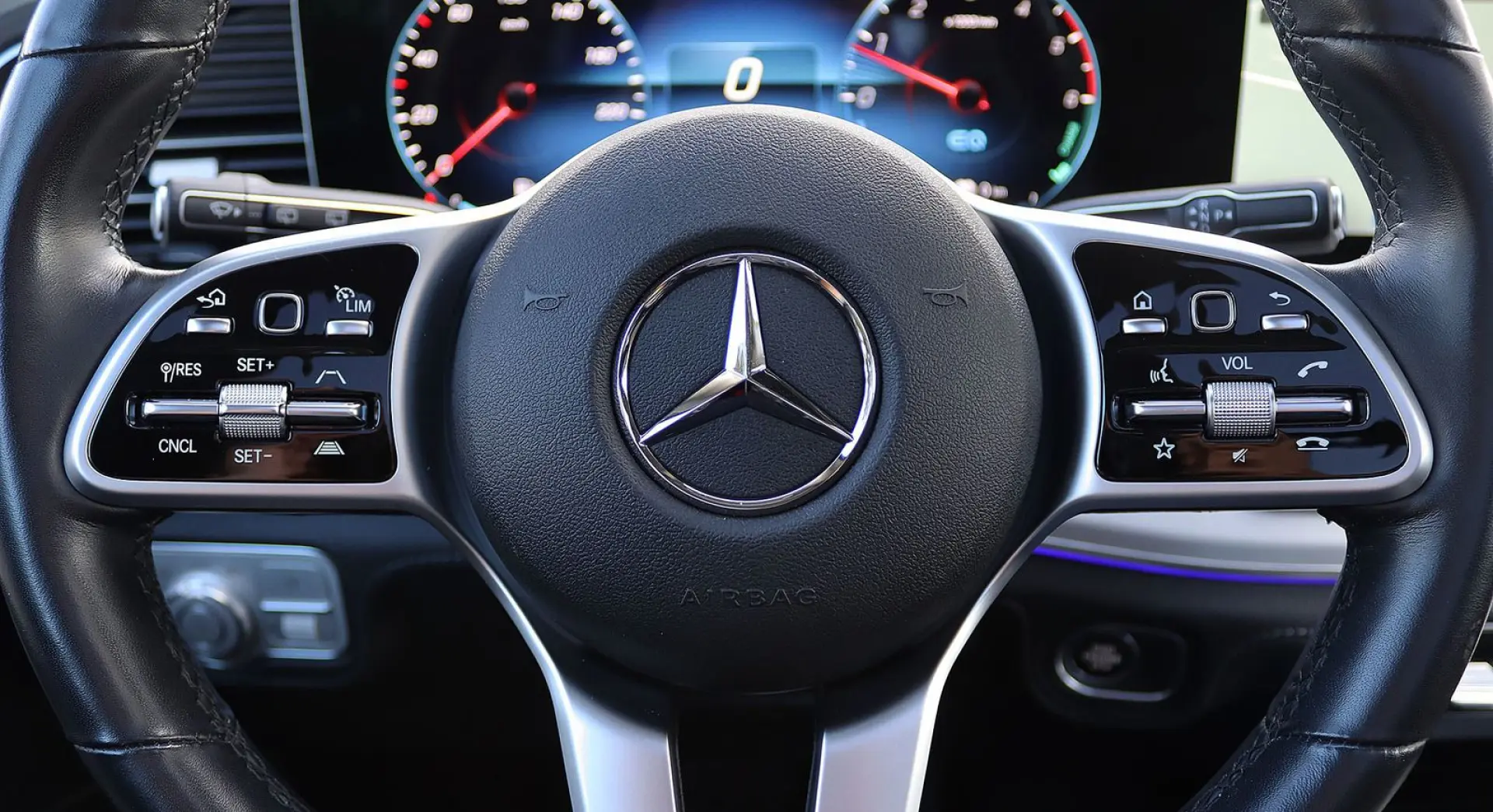 GLE 350 de 4M AMG DISTRO PANO KAM360 HEADUP AHK